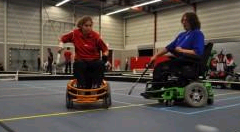 Elektrische rolstoelhockeyers sluiten aan bij hockeyvereniging Upward afbeelding nieuwsbericht Elektrische rolstoelhockeyers sluiten aan bij hockeyvereniging Upward afbeelding nieuwsbericht