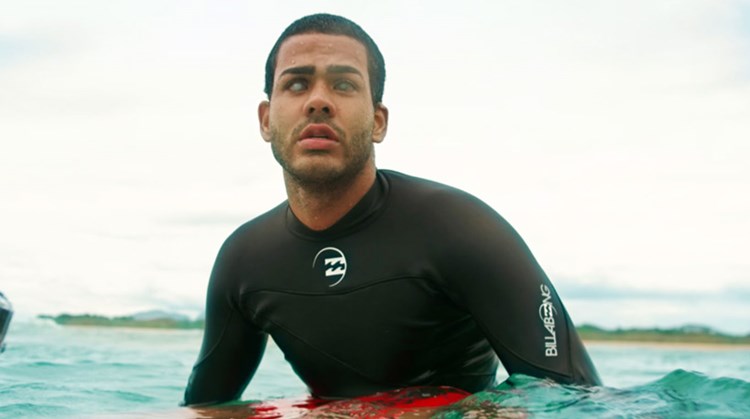 De blinde Derek leerde zichzelf surfen afbeelding nieuwsbericht De blinde Derek leerde zichzelf surfen afbeelding nieuwsbericht