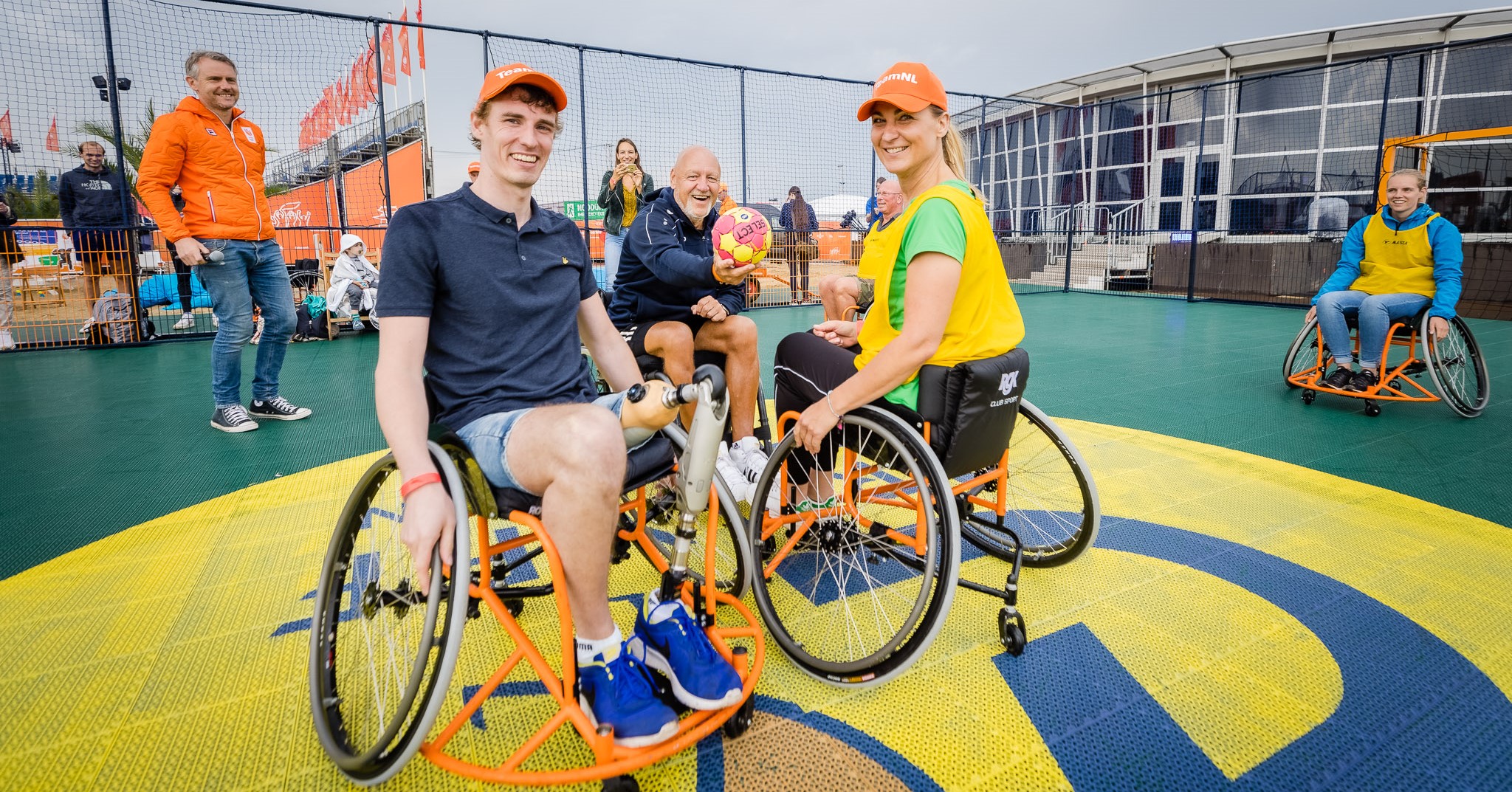 Olympic Festival: demonstratieduel rolstoelhandbal grote blikvanger op dag van inclusie afbeelding nieuwsbericht Olympic Festival: demonstratieduel rolstoelhandbal grote blikvanger op dag van inclusie afbeelding nieuwsbericht
