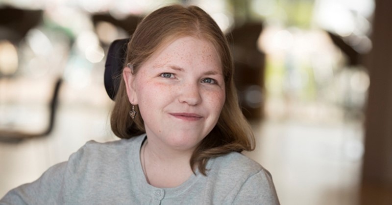 Vivian (24, meervoudig beperkt) wil meer inclusie voor doven en blinden afbeelding nieuwsbericht