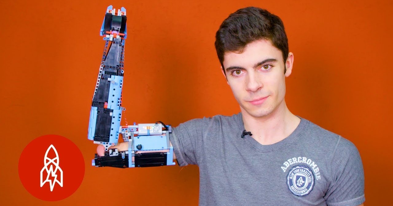 David maakt armprotheses van Lego afbeelding nieuwsbericht David maakt armprotheses van Lego afbeelding nieuwsbericht