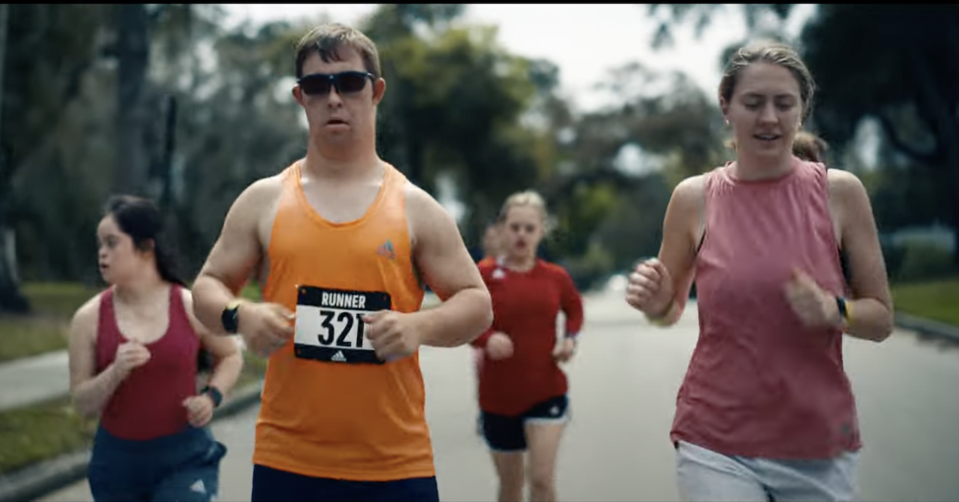 Adidas moedigt hardlopers met Down aan afbeelding nieuwsbericht Adidas moedigt hardlopers met Down aan afbeelding nieuwsbericht