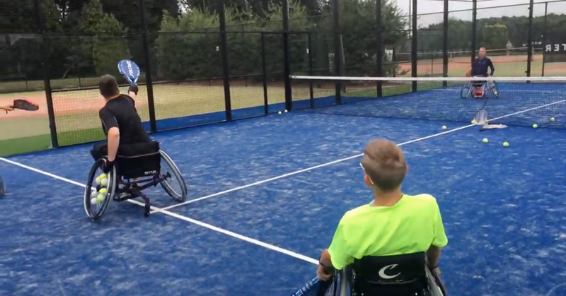 Probeer rolstoelpadel bij een clinic tijdens het NK afbeelding nieuwsbericht