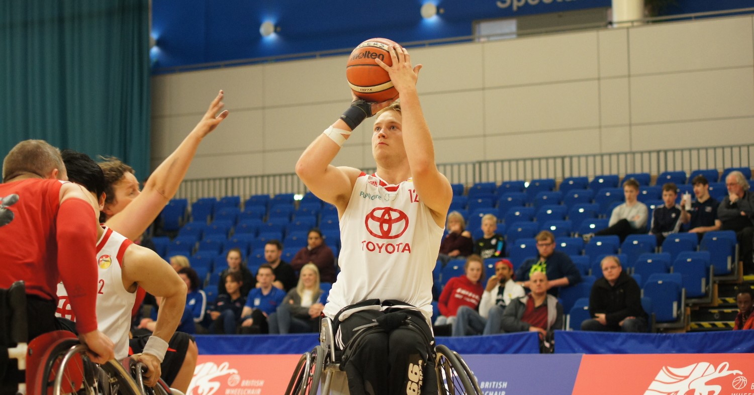 Ambassadeur Gijs Even: toprolstoelbasketballer en sportkundige met een missie afbeelding nieuwsbericht