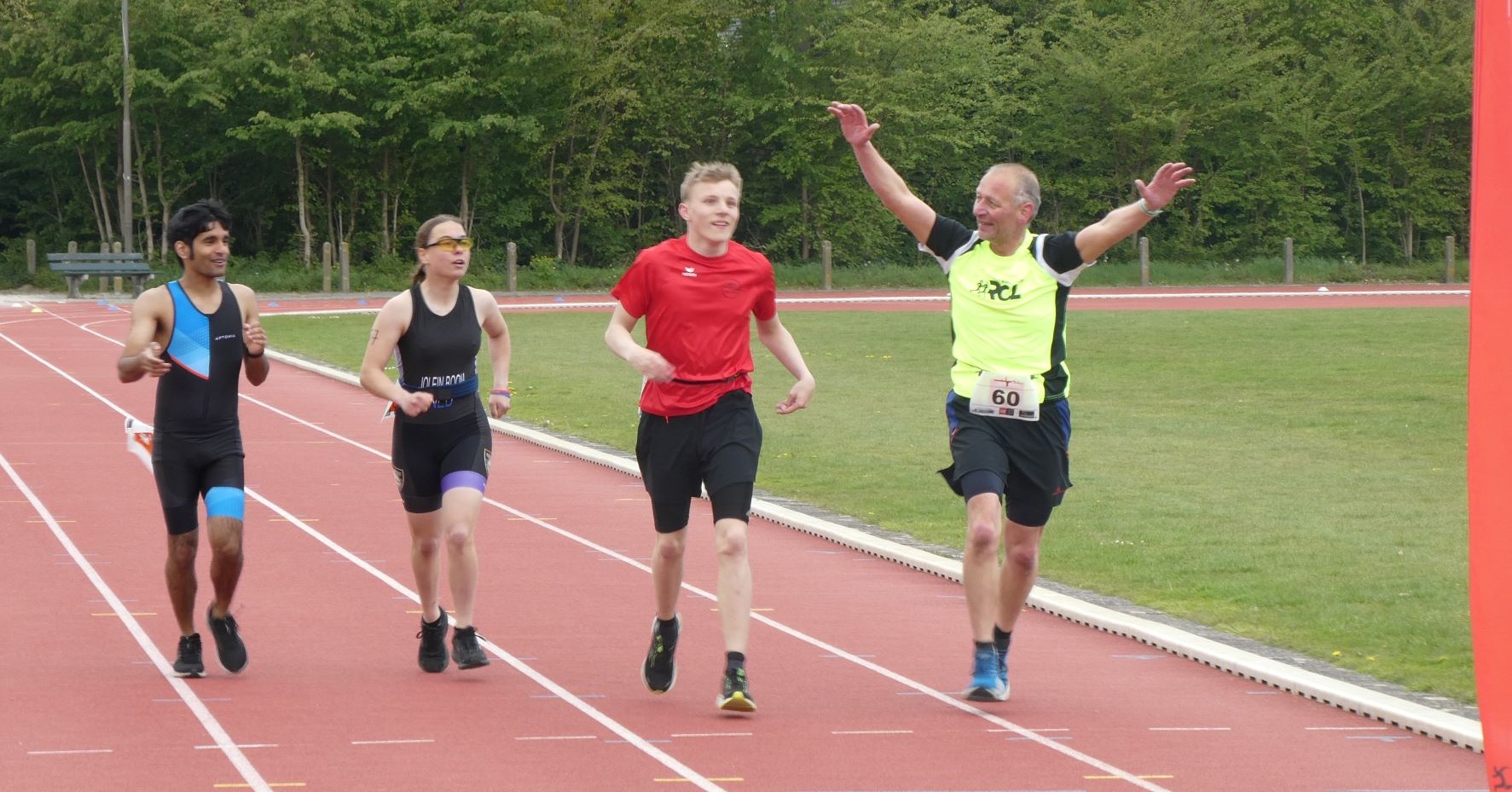 Sporters warmen zich op voor Special Olympics afbeelding nieuwsbericht Sporters warmen zich op voor Special Olympics afbeelding nieuwsbericht