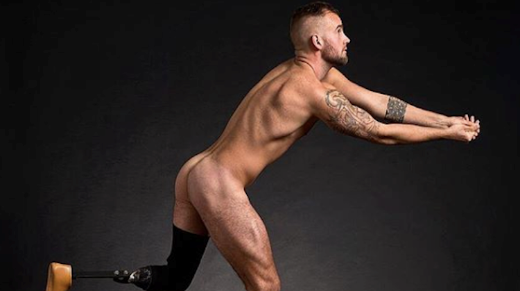 Robin gaat naakt op Instagram met prothese afbeelding nieuwsbericht