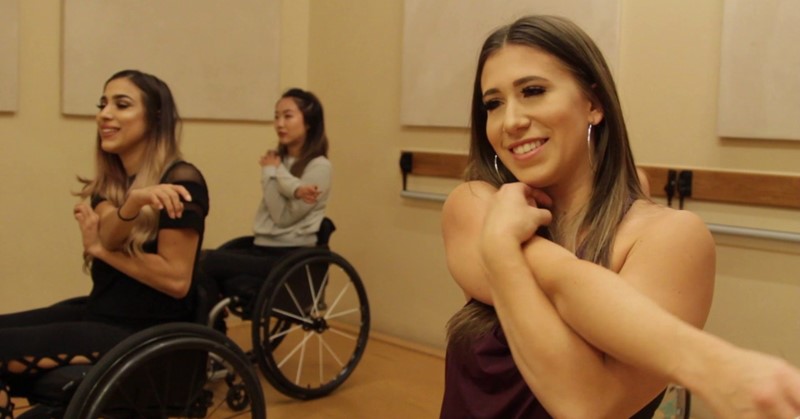 Prachtig: Chelsie richtte haar eigen rolstoeldansteam op nadat ze een halve dwarslaesie opliep afbeelding nieuwsbericht