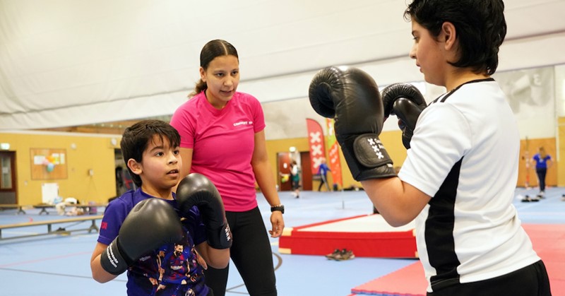 “Kickboksen geeft kinderen meer zelfvertrouwen” afbeelding nieuwsbericht