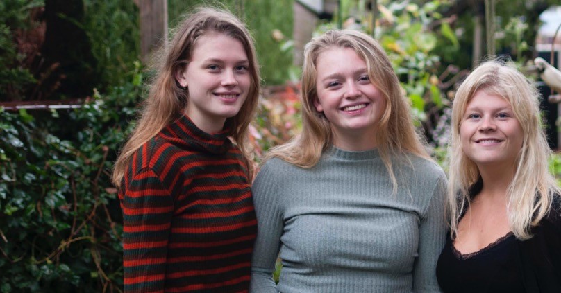 Deze zusjes worden blind en hebben één wens: op wereldreis afbeelding nieuwsbericht Deze zusjes worden blind en hebben één wens: op wereldreis afbeelding nieuwsbericht