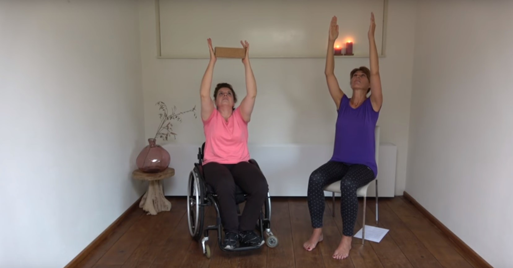 Gebruik al je spieren en ontspan met stoelyoga afbeelding nieuwsbericht Gebruik al je spieren en ontspan met stoelyoga afbeelding nieuwsbericht