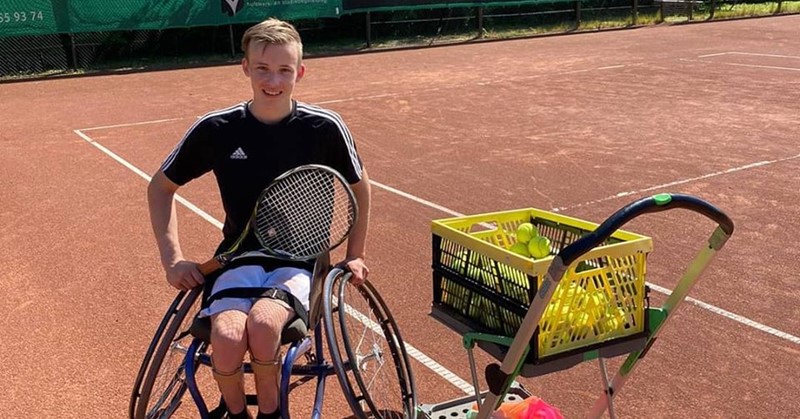 Maarten is zelfstandiger geworden door tennis afbeelding nieuwsbericht