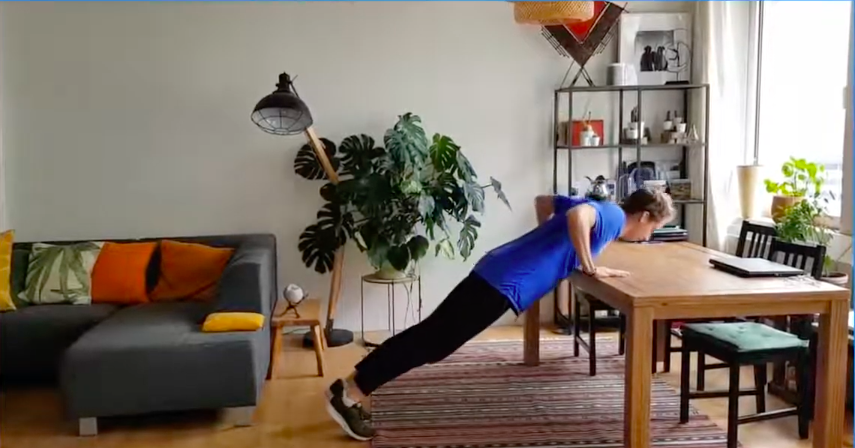 Workout Woensdag: Pushups en hockey voor thuis afbeelding nieuwsbericht Workout Woensdag: Pushups en hockey voor thuis afbeelding nieuwsbericht