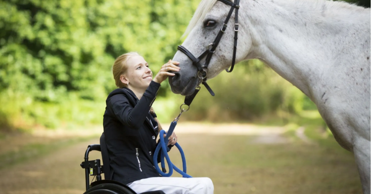 Op haar paard voelt Tessa zich niet beperkt afbeelding nieuwsbericht Op haar paard voelt Tessa zich niet beperkt afbeelding nieuwsbericht