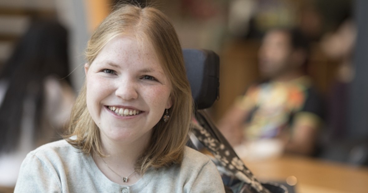 Vivian (23, meervoudig beperkt) kijkt met trots terug op haar stages in het onderwijs afbeelding nieuwsbericht Vivian (23, meervoudig beperkt) kijkt met trots terug op haar stages in het onderwijs afbeelding nieuwsbericht