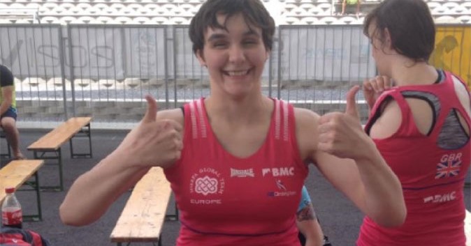 Reanne is blind en zou nooit kunnen lopen - nu is ze klimkampioen afbeelding nieuwsbericht Reanne is blind en zou nooit kunnen lopen - nu is ze klimkampioen afbeelding nieuwsbericht