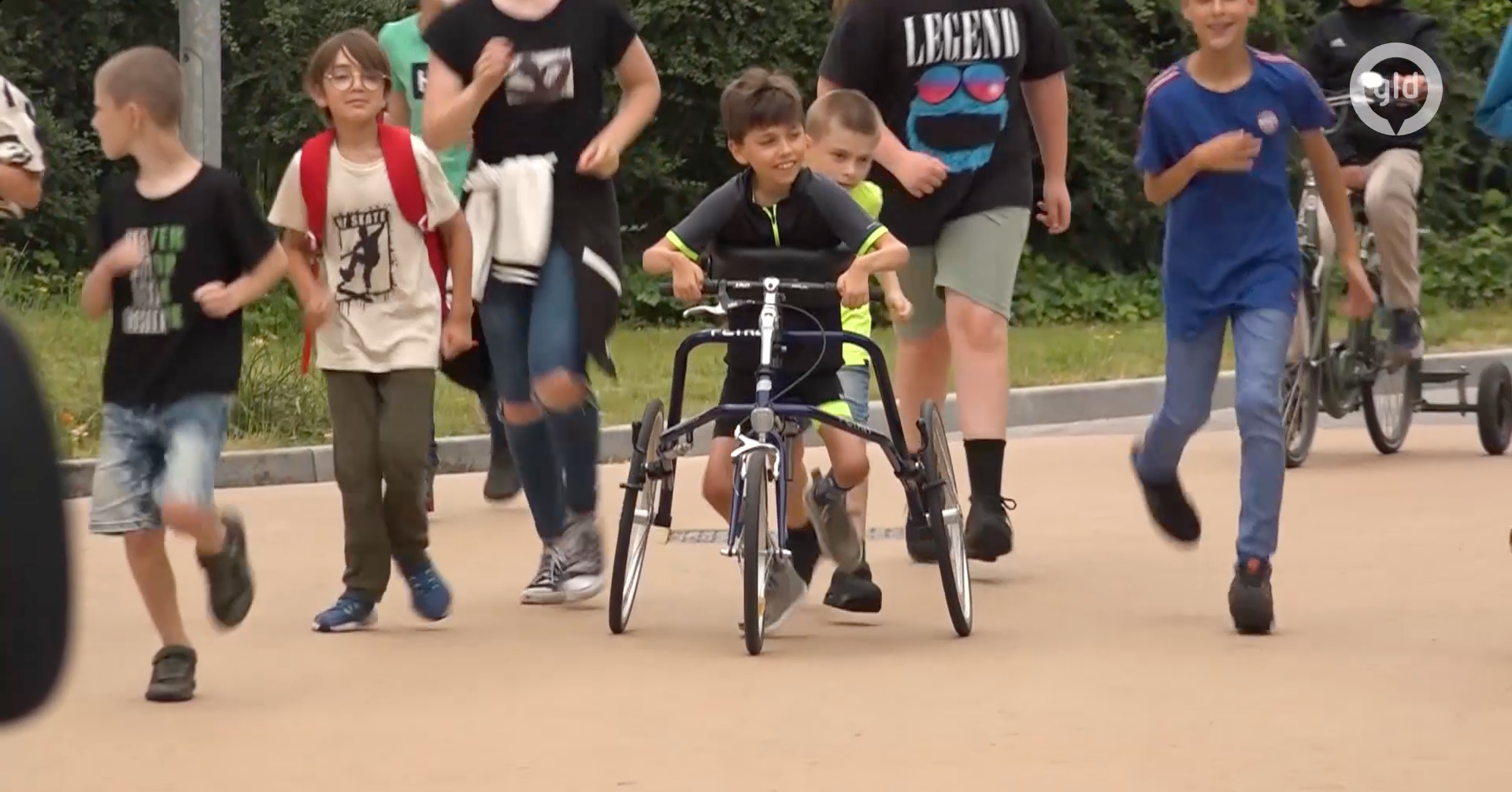 Daan liep 8 km met framerunner voor goed doel afbeelding nieuwsbericht Daan liep 8 km met framerunner voor goed doel afbeelding nieuwsbericht