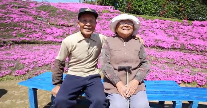 Deze man legde een enorme bloementuin aan voor zijn blinde vrouw afbeelding nieuwsbericht