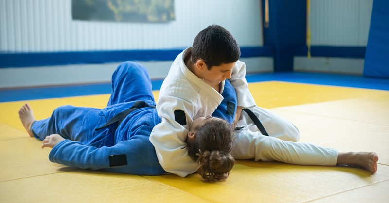 Judo (en andere sporten) voor visueel beperkte sporters in Multi Trainingscentrum (MTC) Apeldoorn  afbeelding nieuwsbericht
