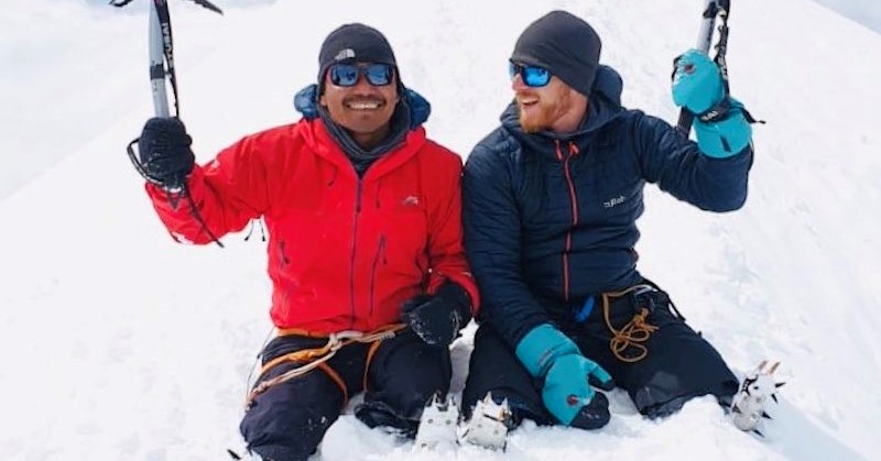 De Mount Everest beklimmen met twee protheses afbeelding nieuwsbericht