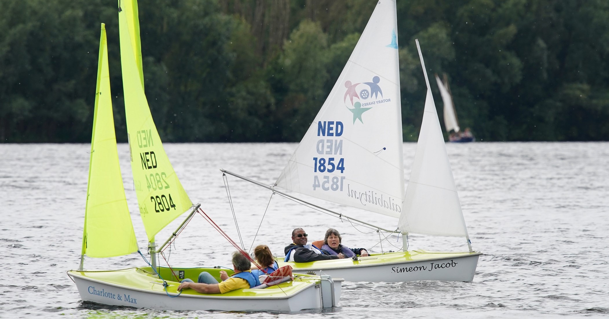 De Amsterdamse Pluim: Zeilen bij Sailability is totale ontspanning afbeelding nieuwsbericht De Amsterdamse Pluim: Zeilen bij Sailability is totale ontspanning afbeelding nieuwsbericht
