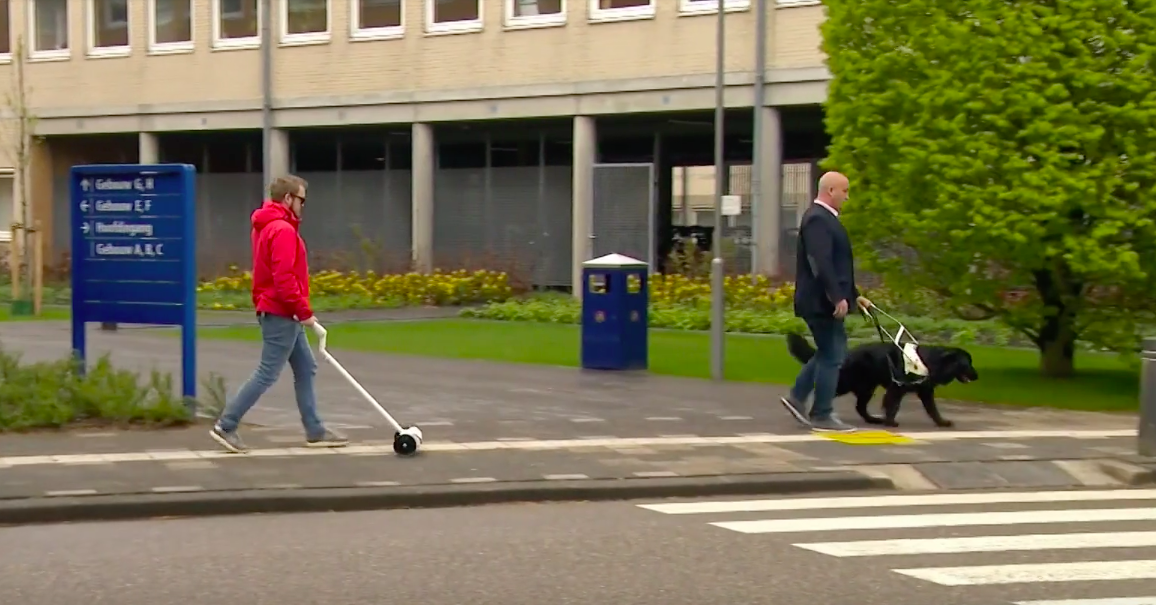 Michiel bedacht een ‘blindengeleide robot’ afbeelding nieuwsbericht Michiel bedacht een ‘blindengeleide robot’ afbeelding nieuwsbericht