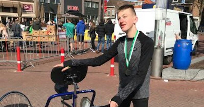 Lars bleef maar rondjes racerunnen afbeelding nieuwsbericht Lars bleef maar rondjes racerunnen afbeelding nieuwsbericht