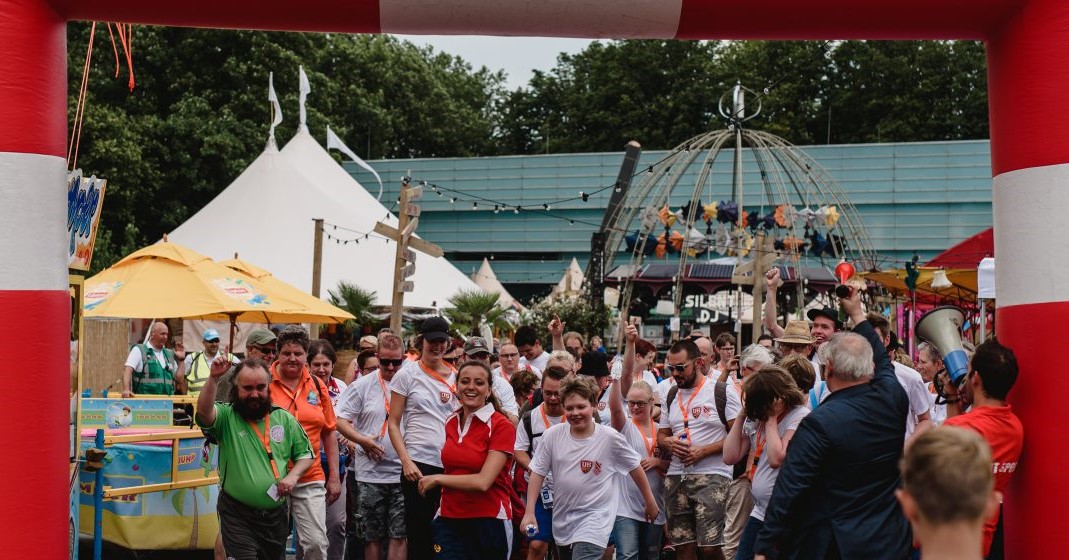 Uniek Wandelen 5 kilometer tijdens Vierdaagsefeesten Nijmegen afbeelding nieuwsbericht Uniek Wandelen 5 kilometer tijdens Vierdaagsefeesten Nijmegen afbeelding nieuwsbericht
