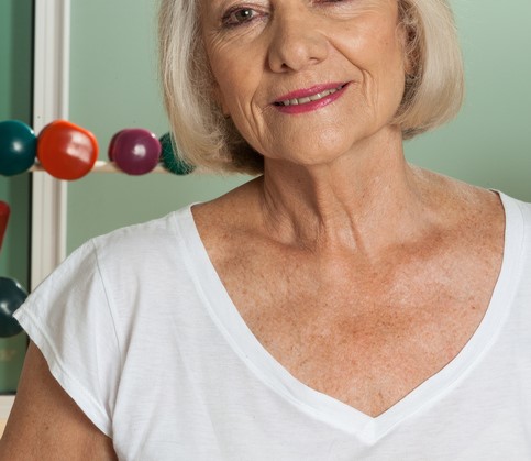 Barbara (75) ontkracht alle stereotype vooroordelen van iemand in een rolstoel afbeelding nieuwsbericht Barbara (75) ontkracht alle stereotype vooroordelen van iemand in een rolstoel afbeelding nieuwsbericht