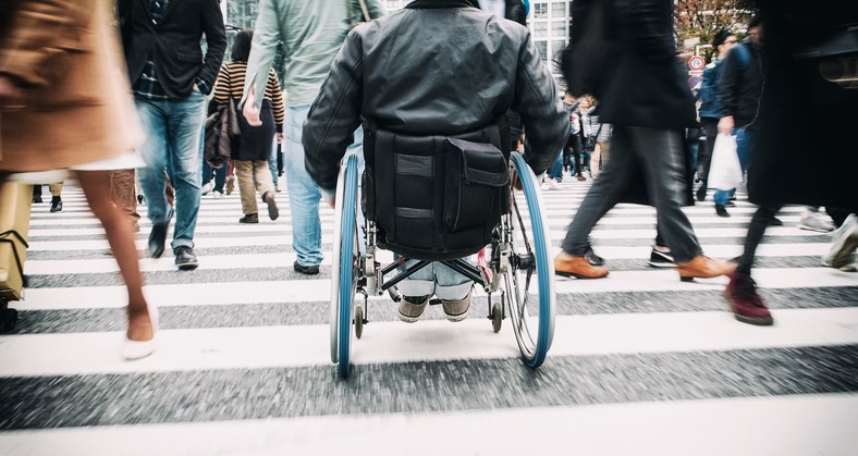 De nieuwe lover van Jolanda (26) zit in een rolstoel  afbeelding nieuwsbericht