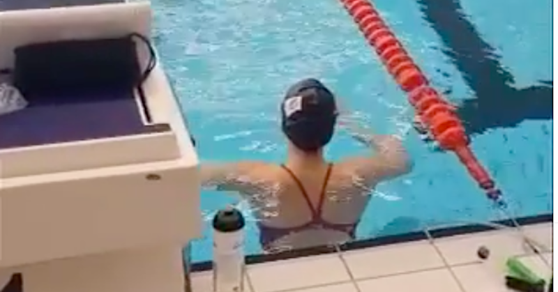 Blinde zwemster hoort klok aftellen in training afbeelding nieuwsbericht Blinde zwemster hoort klok aftellen in training afbeelding nieuwsbericht