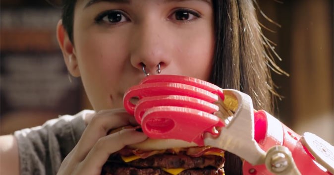 Burger King deelt gratis protheses uit aan mensen met een handicap afbeelding nieuwsbericht