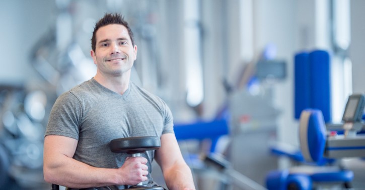 Lopen kan James (30) niet, maar hij is wel een fitnessheld op Instagram afbeelding nieuwsbericht Lopen kan James (30) niet, maar hij is wel een fitnessheld op Instagram afbeelding nieuwsbericht