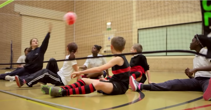 4 geweldige balspellen om te spelen met kinderen met een beperking  afbeelding nieuwsbericht