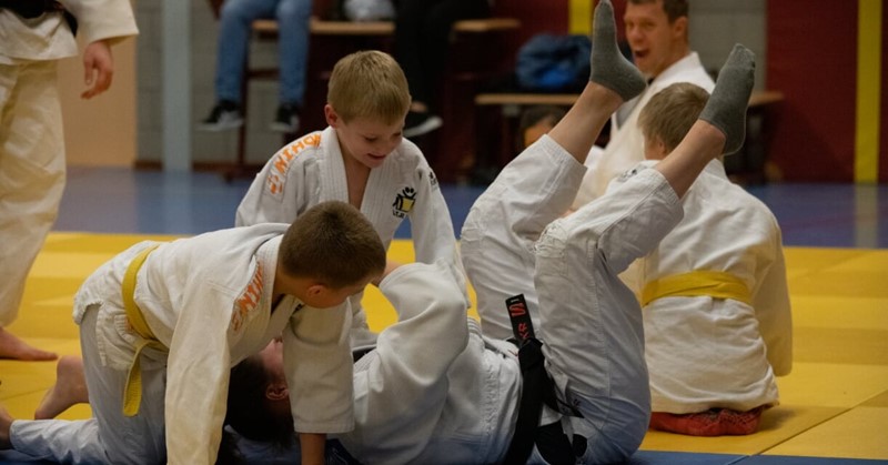 "Met judo leer je sneller met elkaar omgaan" afbeelding nieuwsbericht