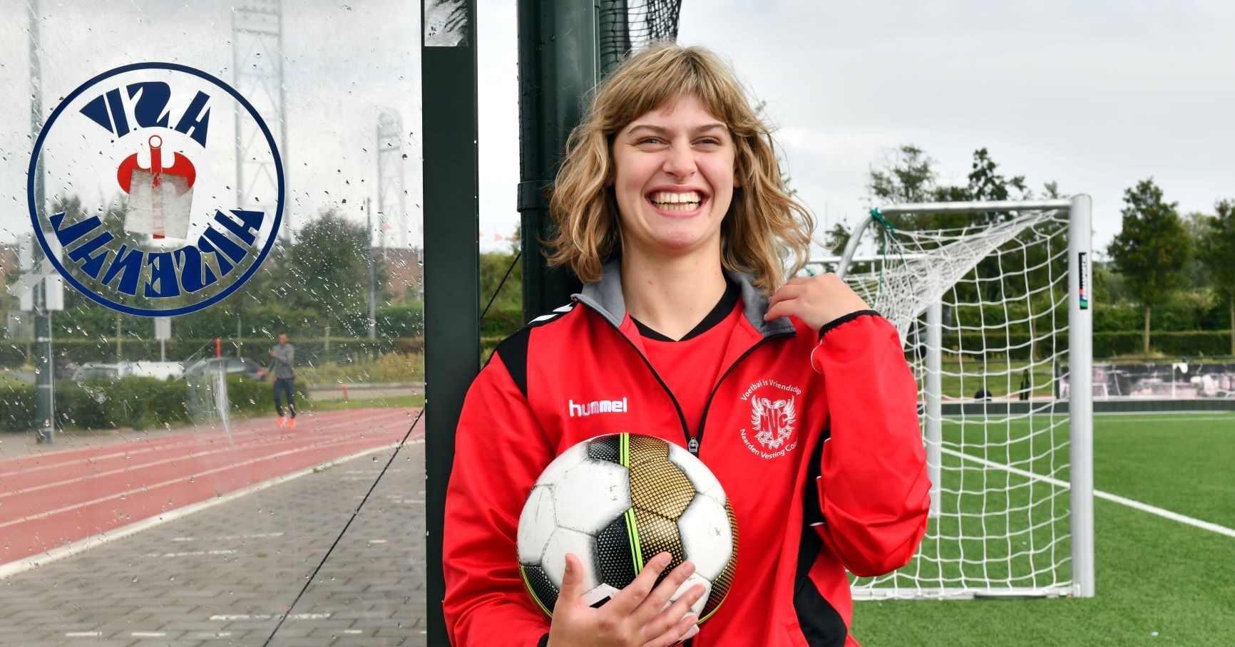 Rosalie is fanatiek voetballer en supporter afbeelding nieuwsbericht Rosalie is fanatiek voetballer en supporter afbeelding nieuwsbericht