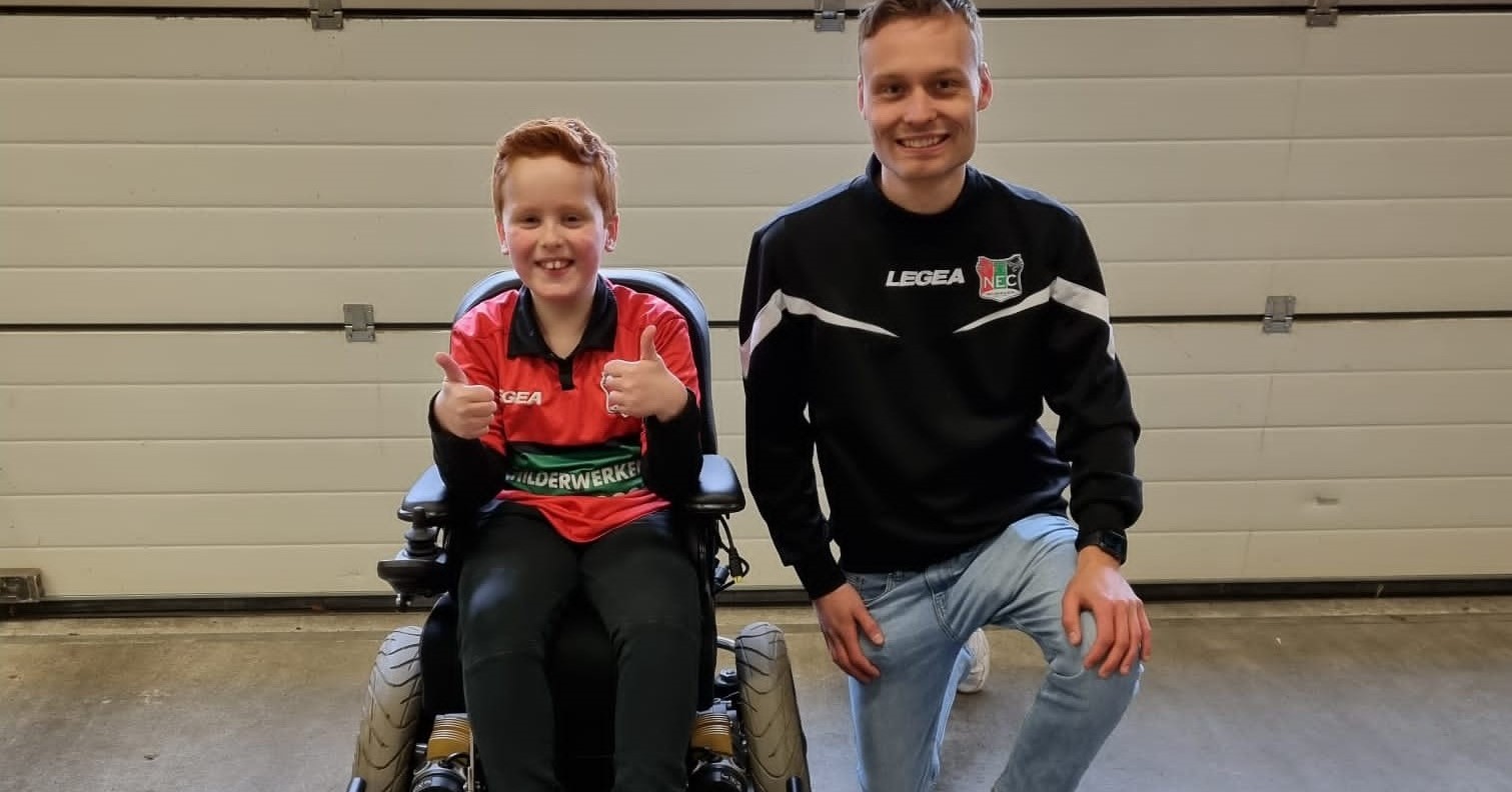N.E.C. start met Elektrisch Rolstoelvoetbal op Sint Maartenskliniek afbeelding nieuwsbericht N.E.C. start met Elektrisch Rolstoelvoetbal op Sint Maartenskliniek afbeelding nieuwsbericht