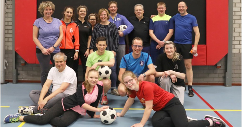 Zweetdruppels bij werkbezoek korfbalteam Special Sport Sparta! afbeelding nieuwsbericht Zweetdruppels bij werkbezoek korfbalteam Special Sport Sparta! afbeelding nieuwsbericht