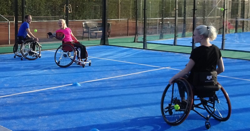 Nieuw aanbod rolstoelpadel bij De Doordraaiers afbeelding nieuwsbericht
