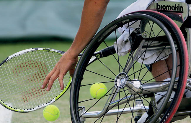 Clinic rolstoeltennis op Thialf playground afbeelding nieuwsbericht