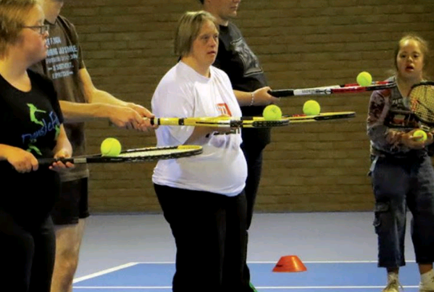 Seizoenstart G-tennis bij Sportclub Waag afbeelding nieuwsbericht