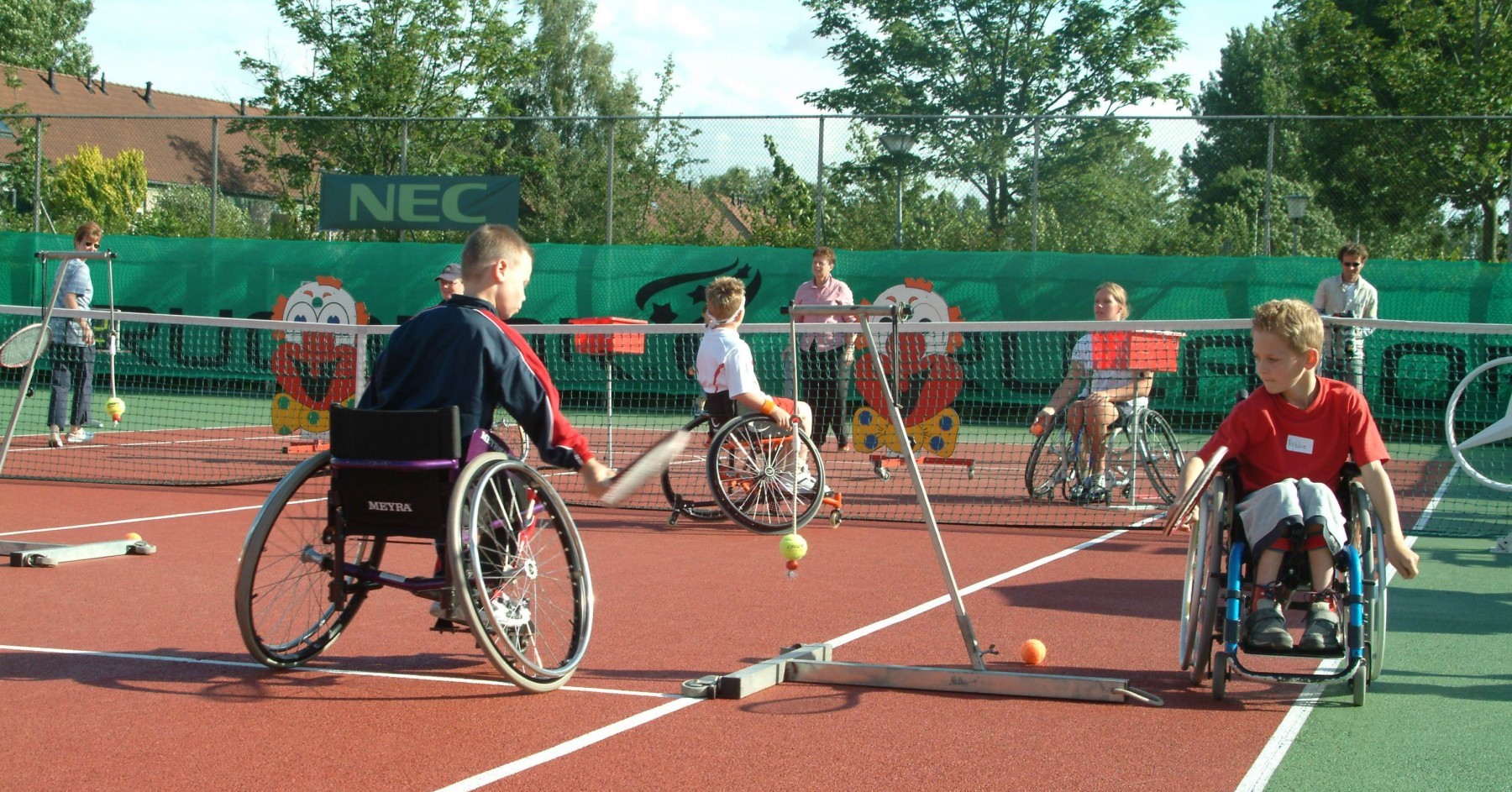 Maak kennis met tennis op woensdag 27 november in Baarn afbeelding nieuwsbericht Maak kennis met tennis op woensdag 27 november in Baarn afbeelding nieuwsbericht