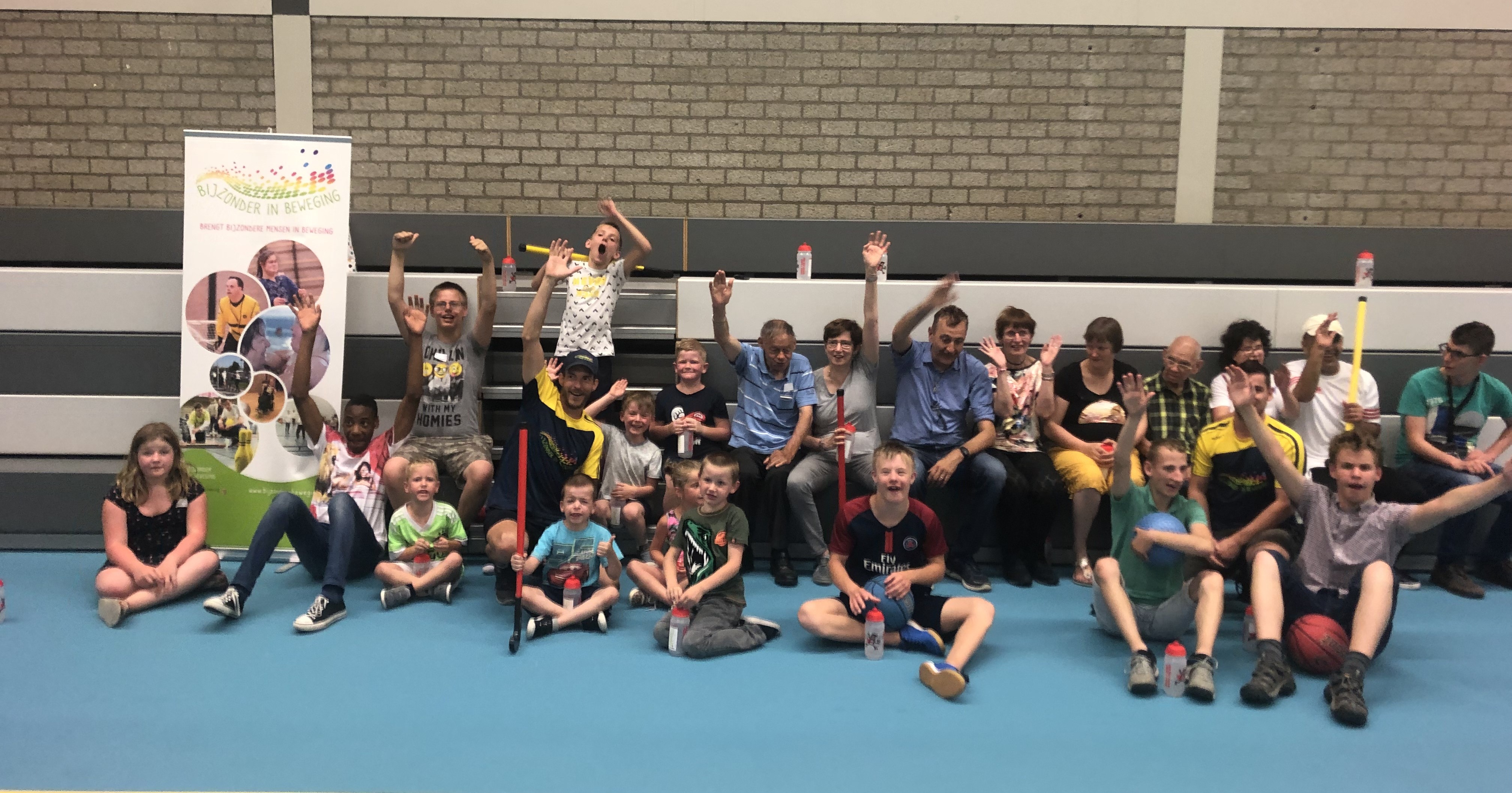 SUCCESVOLLE SPORTCLINICS VOOR MENSEN MET EEN BEPERKING IN DE HAAMEN afbeelding nieuwsbericht SUCCESVOLLE SPORTCLINICS VOOR MENSEN MET EEN BEPERKING IN DE HAAMEN afbeelding nieuwsbericht