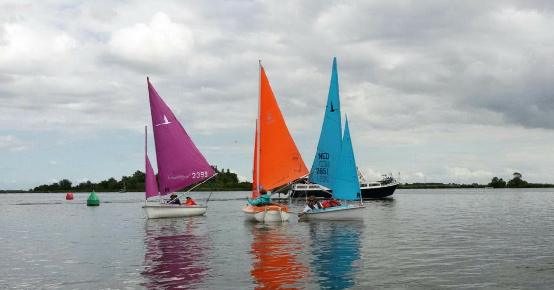 Altijd al willen zeilen?? Dat KAN bij Sailbility!! afbeelding nieuwsbericht Altijd al willen zeilen?? Dat KAN bij Sailbility!! afbeelding nieuwsbericht