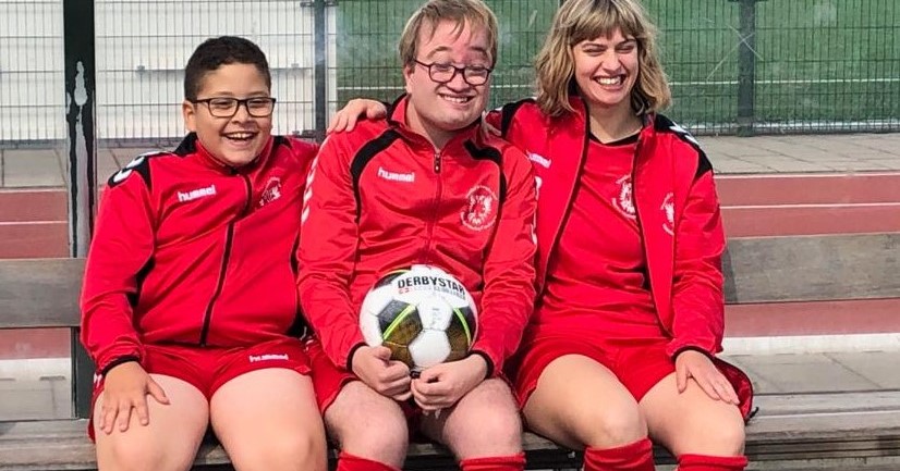 Enthousiaste trainers G-voetbal Naarden gezocht! afbeelding nieuwsbericht Enthousiaste trainers G-voetbal Naarden gezocht! afbeelding nieuwsbericht