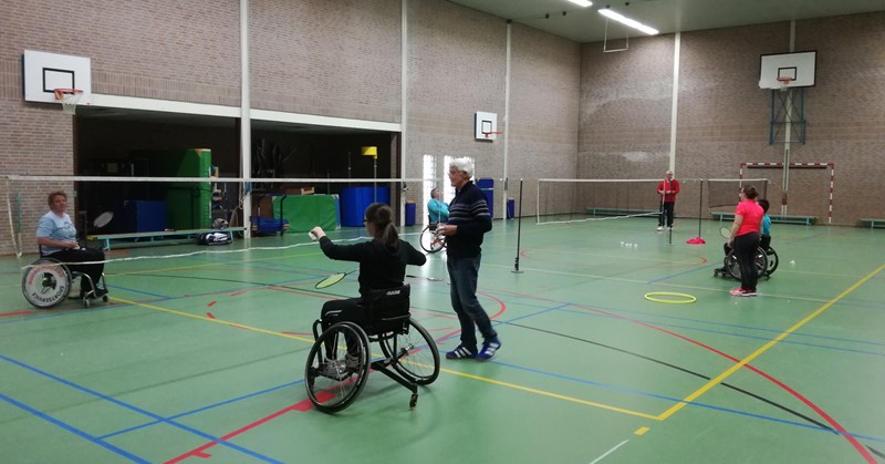 Start sportseizoen: rolstoelbadminton in Hoofddorp afbeelding nieuwsbericht