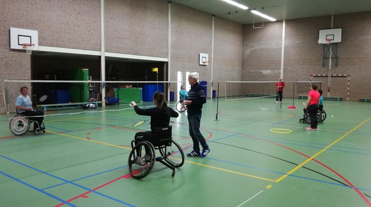 Start sportseizoen: rolstoelbadminton in Hoofddorp afbeelding nieuwsbericht Start sportseizoen: rolstoelbadminton in Hoofddorp afbeelding nieuwsbericht