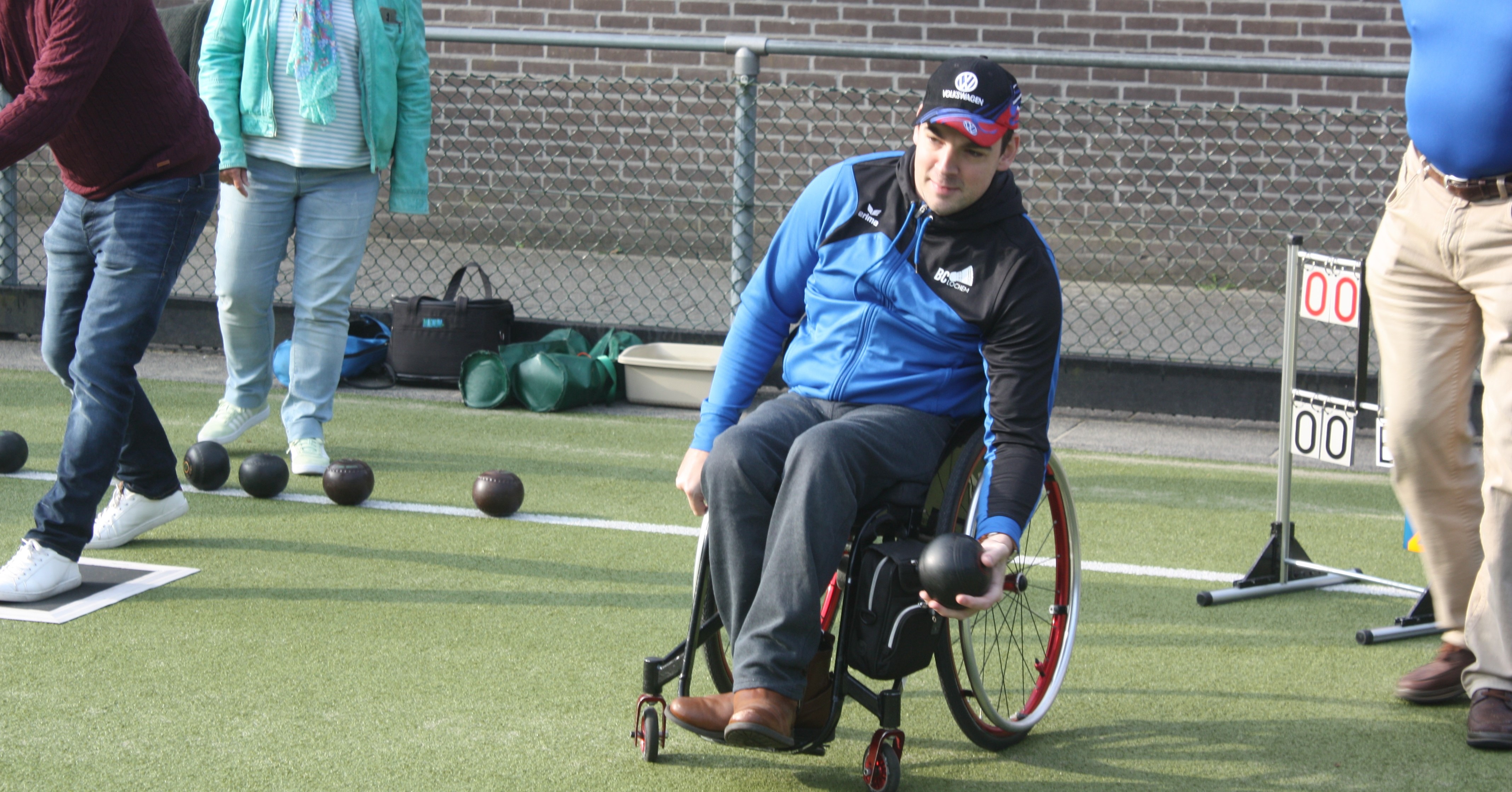 Jong en oud genieten tijdens sportdag Onbeperkt Sportief afbeelding nieuwsbericht Jong en oud genieten tijdens sportdag Onbeperkt Sportief afbeelding nieuwsbericht