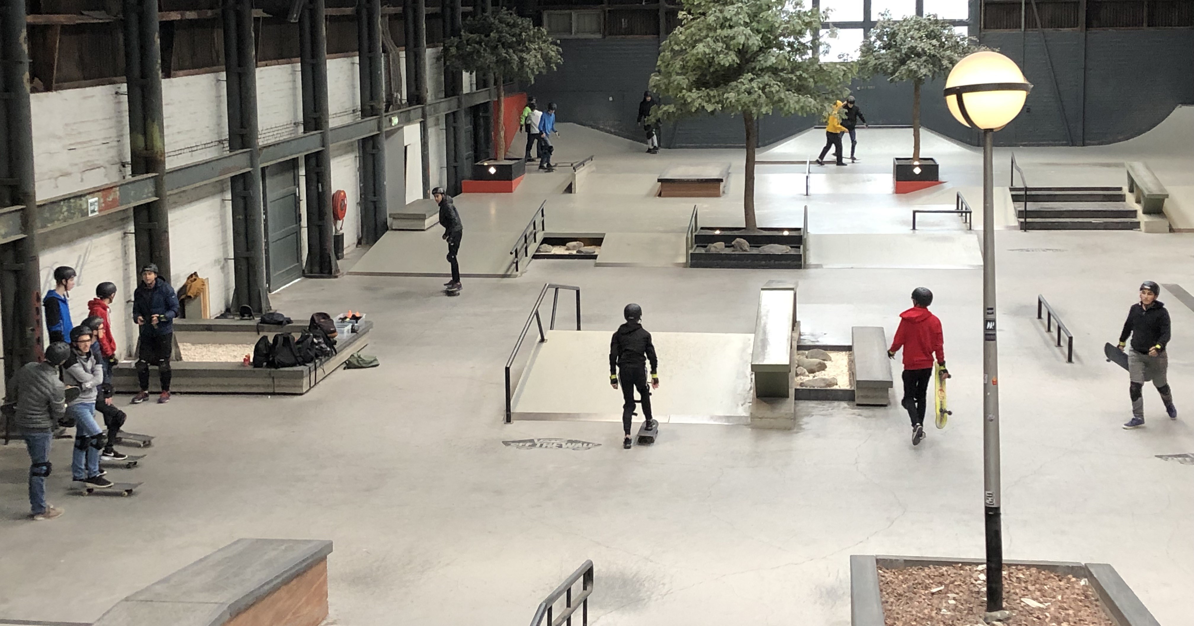 Leerlingen Bredero skaten bij Pier15 afbeelding nieuwsbericht Leerlingen Bredero skaten bij Pier15 afbeelding nieuwsbericht