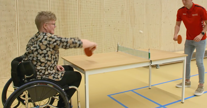 Gea kon door Uitleen-rolstoel tafeltennis ontdekken  afbeelding nieuwsbericht