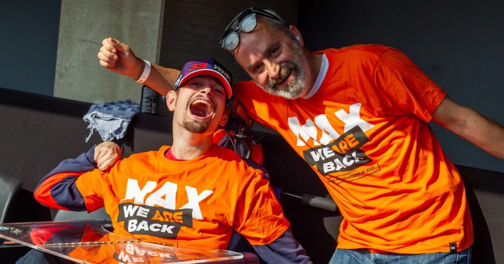 Vraag het Uniek Sporten: kan ik naar een festival in een rolstoel? afbeelding nieuwsbericht Vraag het Uniek Sporten: kan ik naar een festival in een rolstoel? afbeelding nieuwsbericht